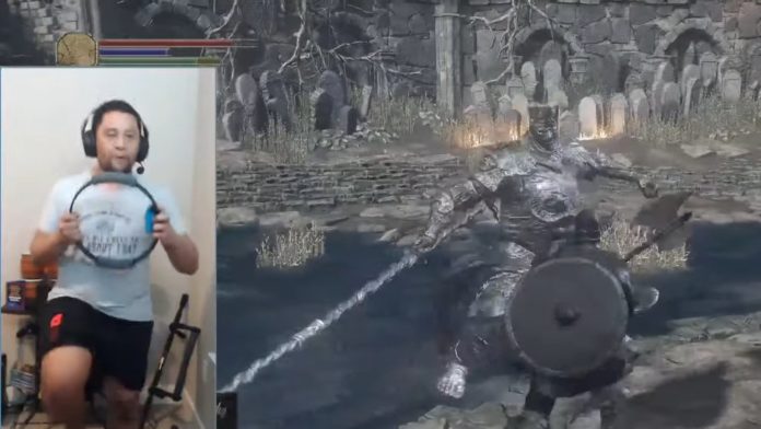 il-joue-a-dark-souls-avec-un-ring-con