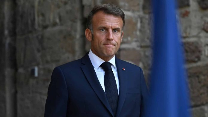 macron-jv
